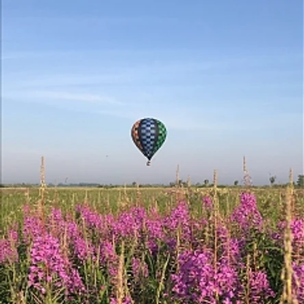 Полет для троих